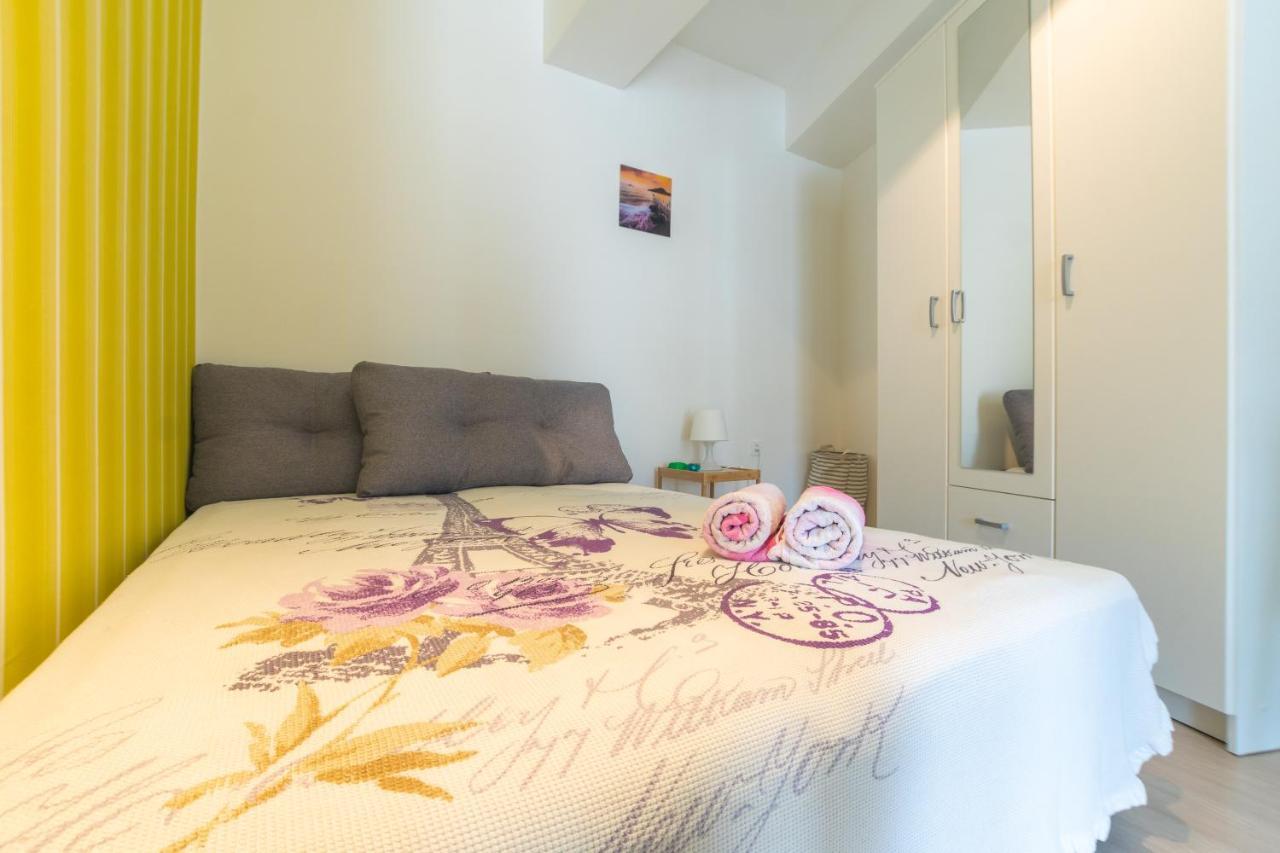 • Charming ǀ Near City Mall ǀ 1Br • Apartment Skopje Exterior photo